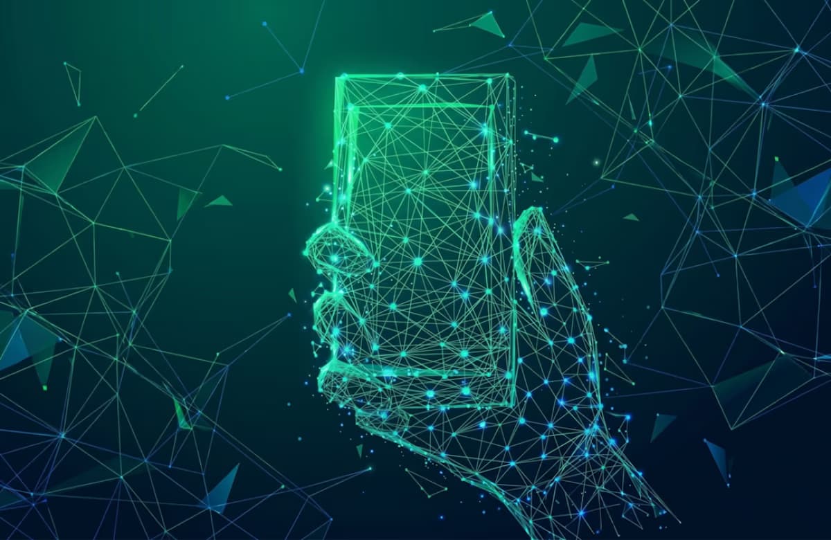 Kullanıcılar akıllı telefonlarının bakımına bilgisayarlarından daha fazla önem veriyor
