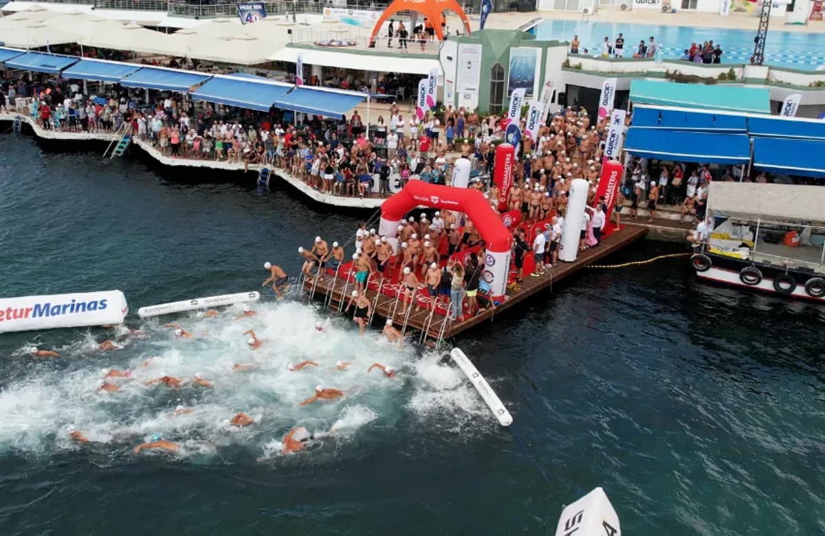 AquaChallenge Heybeliada Etabı’nda sporcular Quick ile kulaç attılar