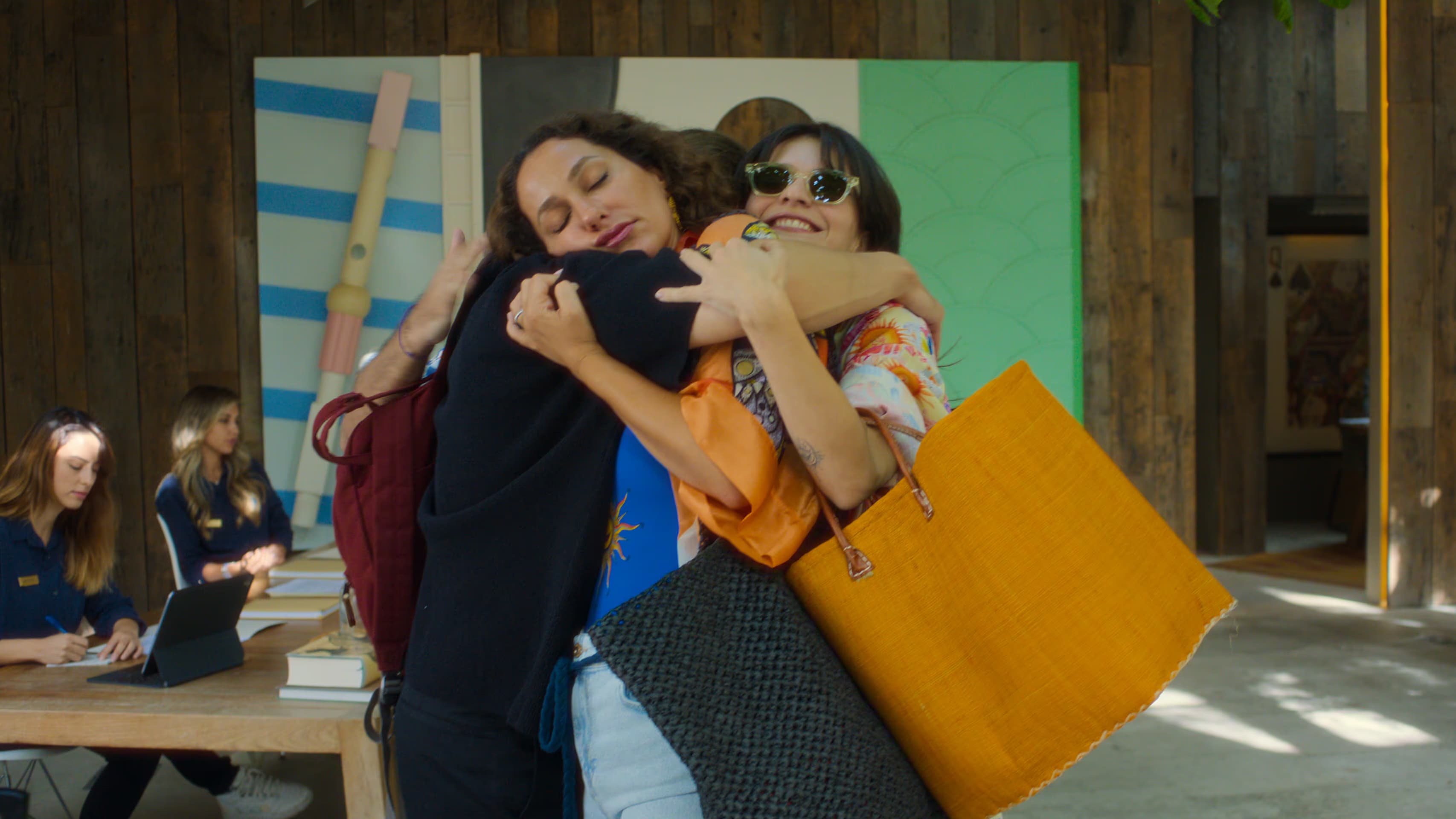 NETFLIX, 3. SEZONUYLA GERİ DÖNEN KİMLER GELDİ KİMLER GEÇTİ’NİN RESMİ TANITIM FRAGMANINI PAYLAŞTI - 6