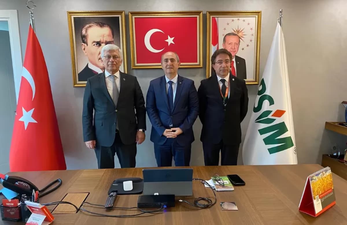 Türk Veteriner Hekimleri Birliği Merkez Konseyi’nden TARSİM’e ziyaret