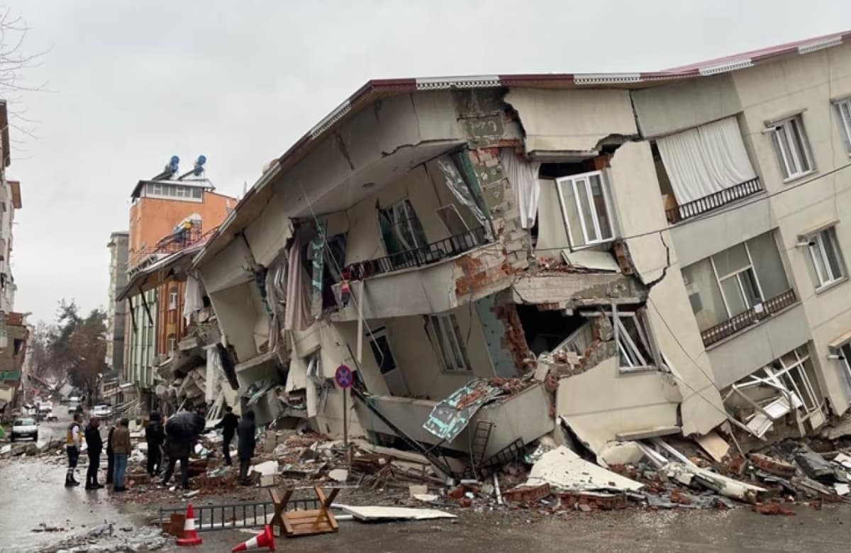 Depremden önce kazanılacak 5 saniye bile hayat kurtarabilir!