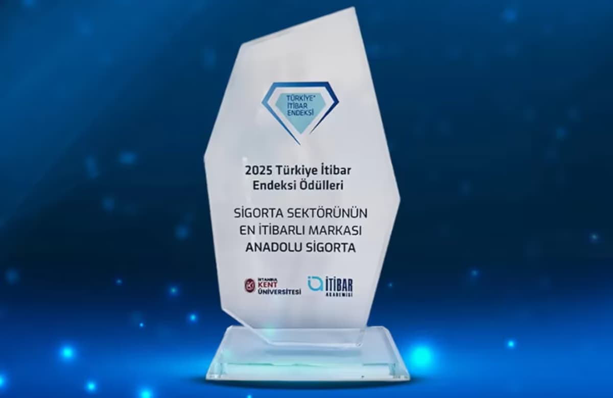 Anadolu Sigorta’ya Türkiye’nin En İtibarlı Şirketi ödülü