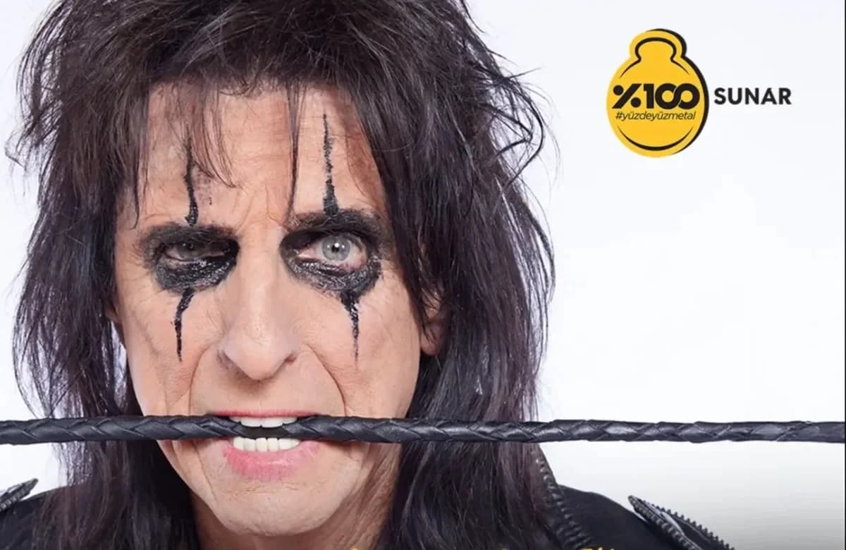 Alice Cooper si sta preparando a esibirsi nello spettacolo rock più potente dell'anno a Istanbul