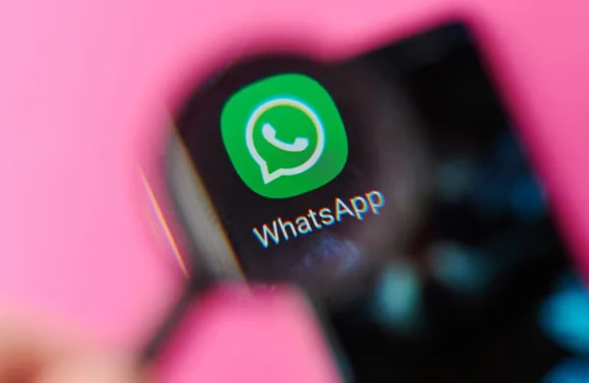 Uzmanlar Pembe WhatsApp’a karşı kullanıcıları uyarıyor