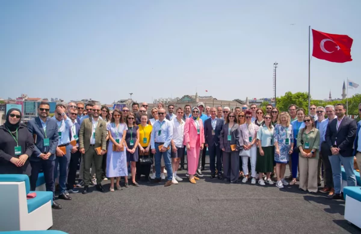 Neova Sigorta reasürörleri ile İstanbul Boğazı’nda bir araya geldi