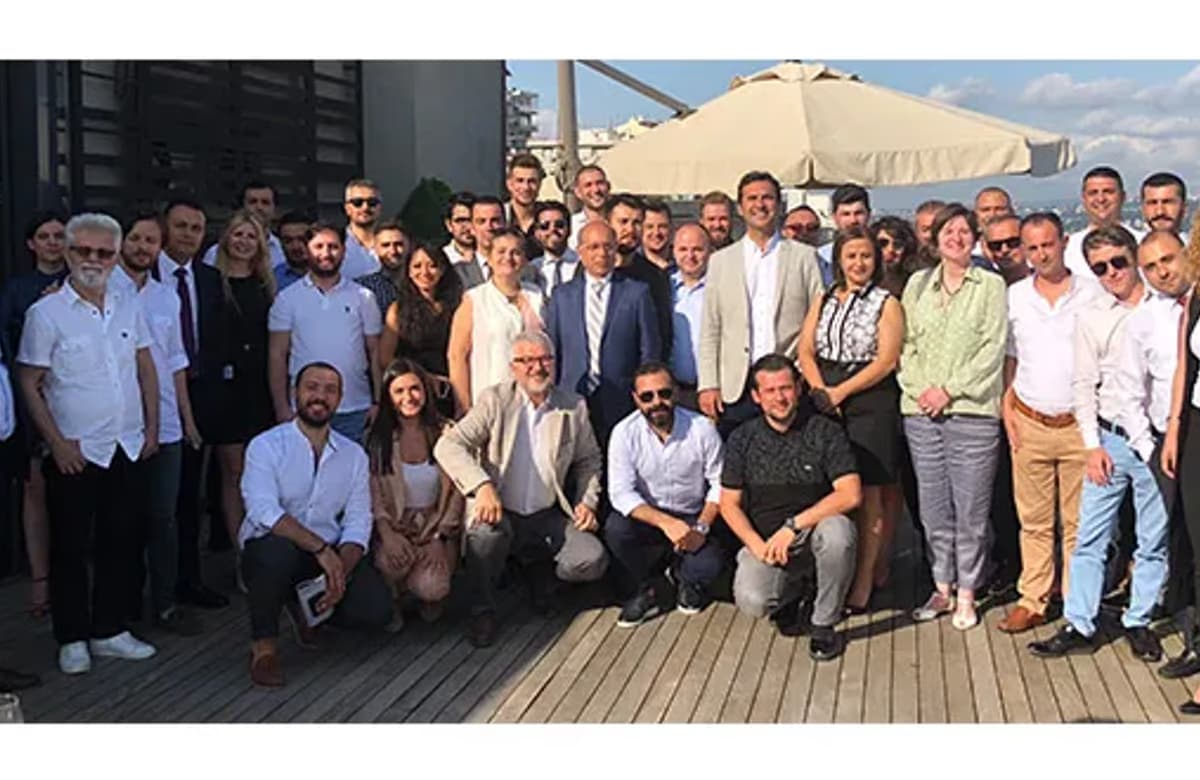 AXA Sigorta “Gelecek Sensin” programını tanıttı