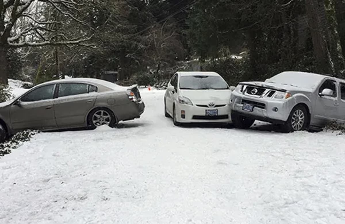 Kış aylarında trafik kazası riski 6 kat fazla