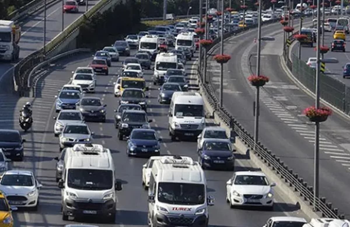 Beklenen yasa kabul edildi: Trafik sigortasına standart getirildi