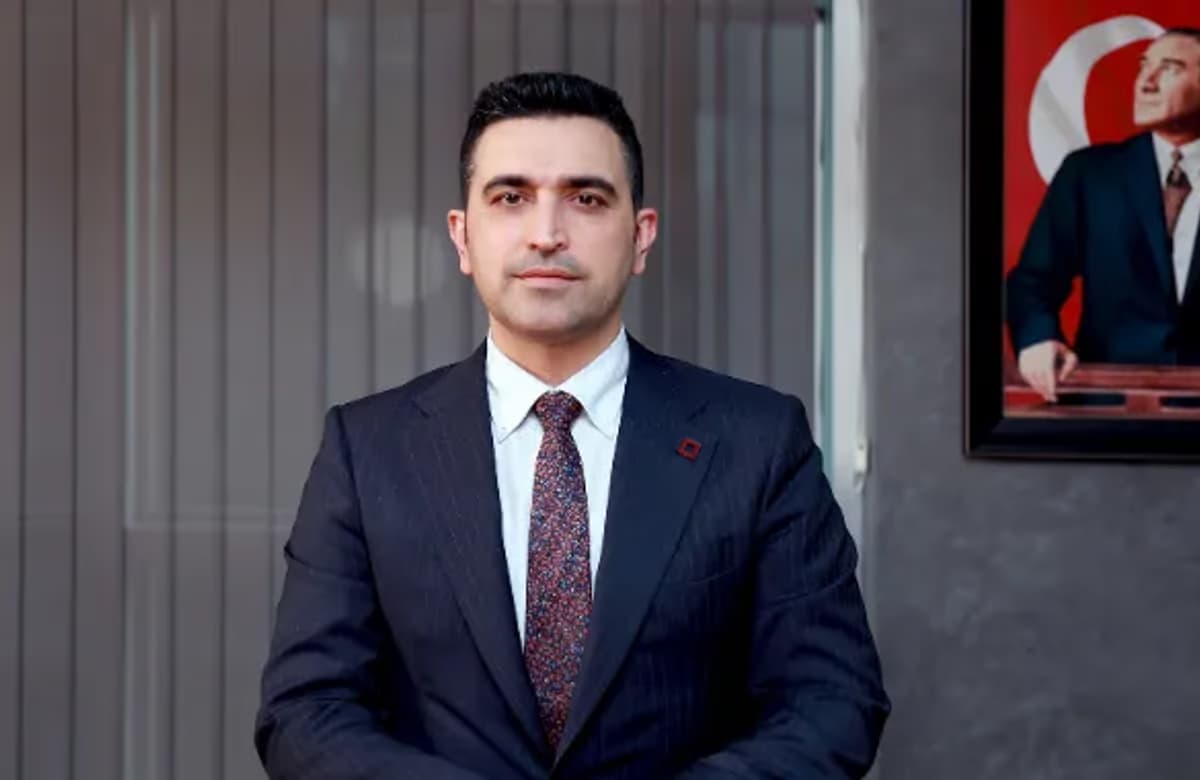 “Trafik kazalarını azaltmak toplumsal görevimiz olmalı”