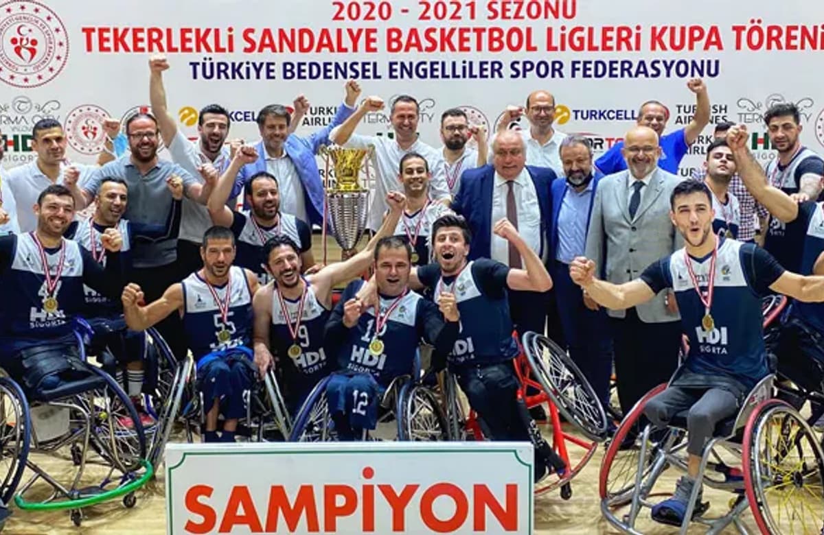 HDI Sigorta Tekerlekli Sandalye Basketbol Süper Ligi’nde şampiyon İzmir BBSK oldu