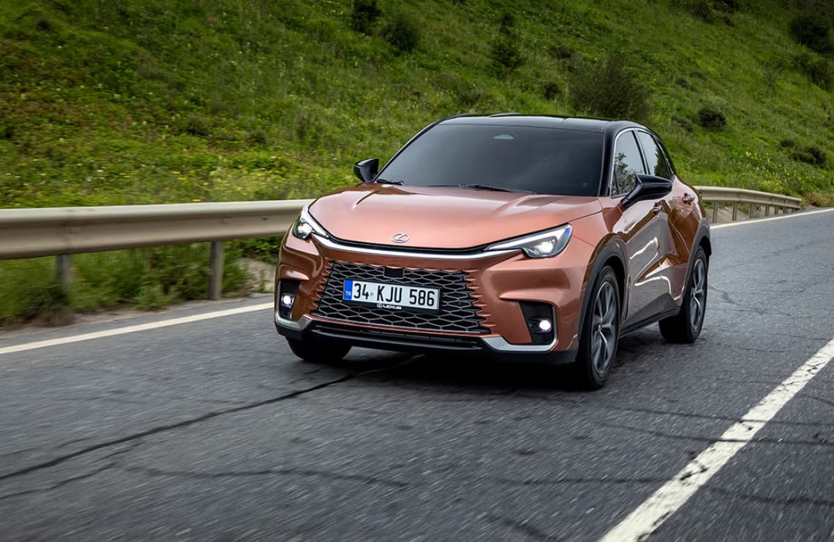 Lexus’ta LBX ve RX Performance Hybrid'te Özel Fiyat Avantajı