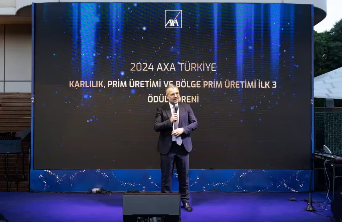 AXA Türkiye acentelerinin başarılarını kutladı
