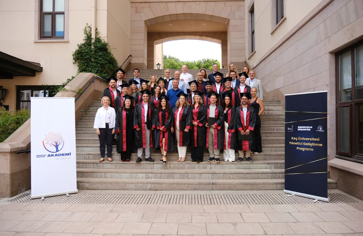 Anadolu Sigorta’da Koç Üniversitesi Yönetici Geliştirme Programı 6. Dönem Mezunlarını Verdi