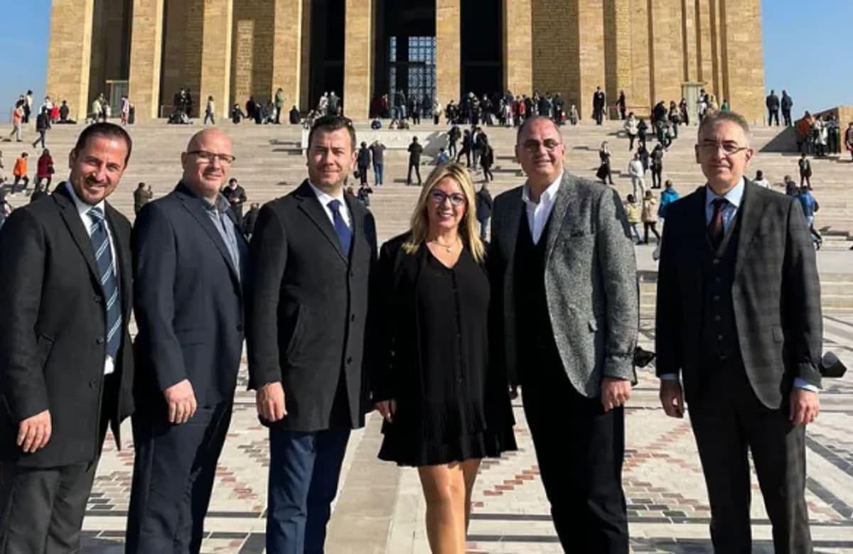 TEKSADER Yönetim Kurulu Anıtkabir ziyareti gerçekleştirdi