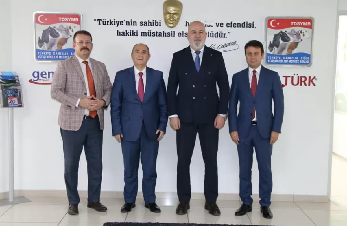 TARSİM’den Büyükbaş ve Küçükbaş Hayvan Yetiştiricileri Merkez Birlikleri’ne ziyaret