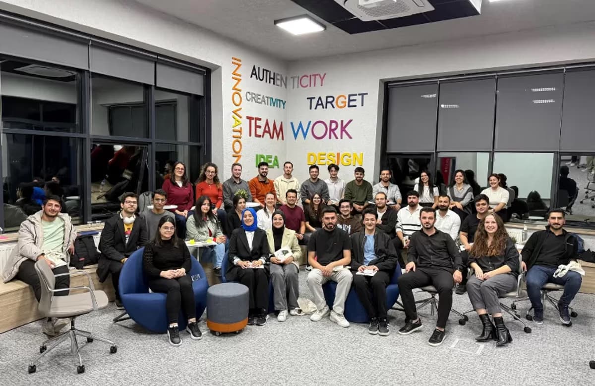 Gençler ‘AgeSA Insurtech Ideathon Challenge’ ile sigorta teknolojilerinin geleceğini tasarladı