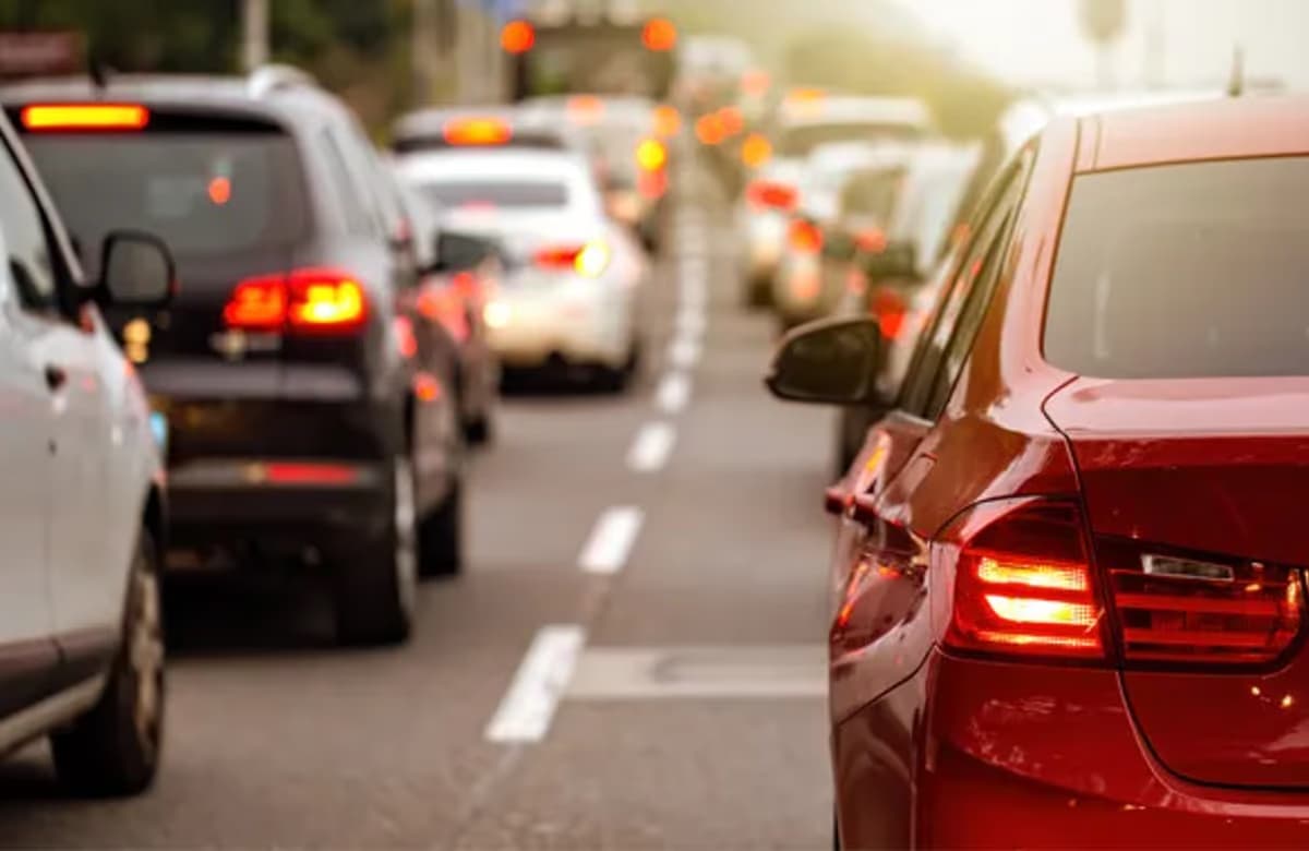 Motorlu kara taşıtları 2019’da 301,5 milyar kilometre yol katetti
