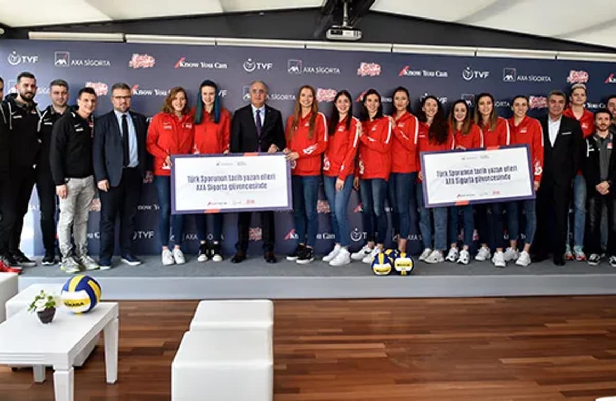 Axa’dan Filenin Sultanları’na başarı primi ve Olimpiyat sigortası