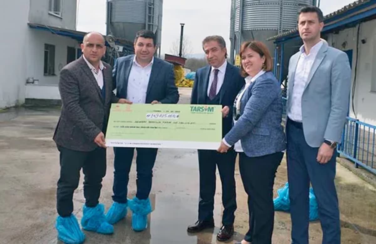 Tavukçuluk işletmesine 150 bin lira hasar ödemesi