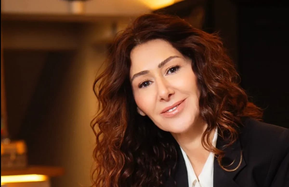 “Bir Panik Ataklının Günlüğü” Raflarda: Sessiz Çöküşten Özgürlüğe Uzanan 20 Yıllık Mücadele