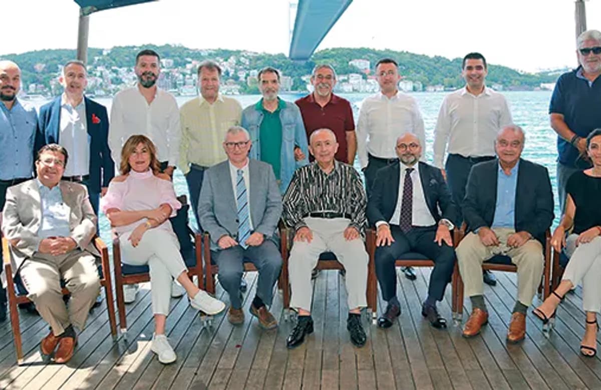 Lacivert’te Orient Sigorta ile güzel bir ağustos günü…