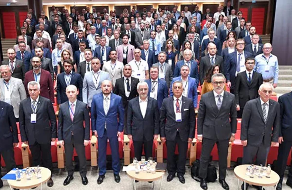 SAİK, tarihindeki ilk “Sigorta Acenteleri Kurultayı”nı düzenledi