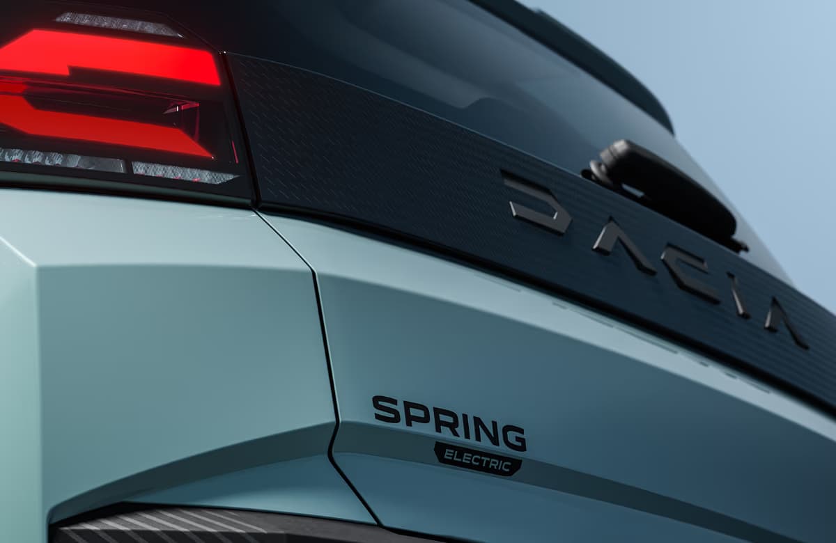 YENİ DACIA SPRING İLE YENİ BİR DÖNEM BAŞLIYOR