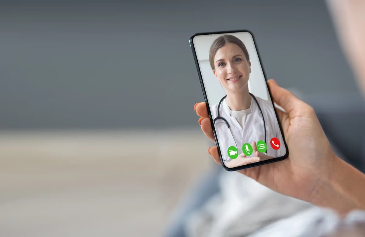 Axa Sigorta’dan “Doktor Danışma Hattı” hizmeti
