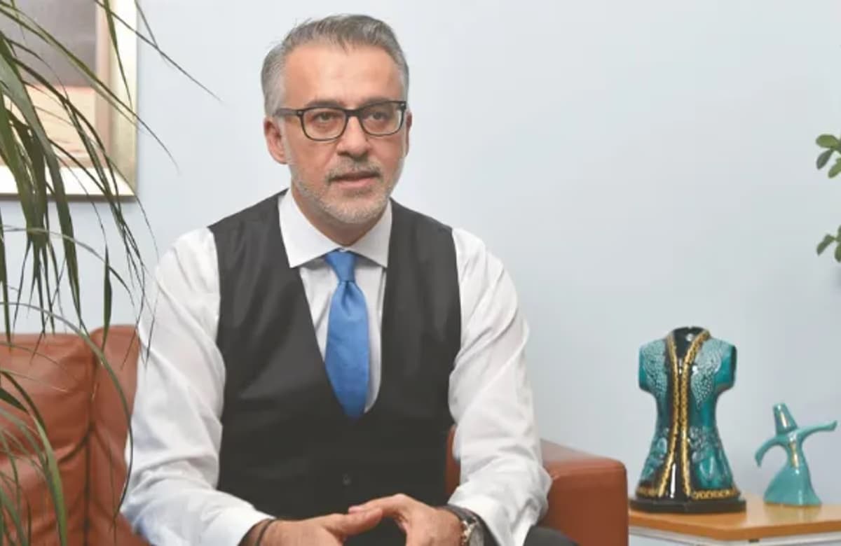 SEDDK Başkanı Mehmet Akif Eroğlu görevinden istifa etti