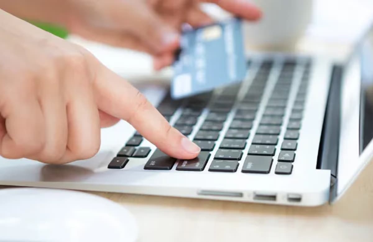 Korona günlerinde İngiltere “online eğitim”, Türkiye “ihtiyaç kredisi” aradı
