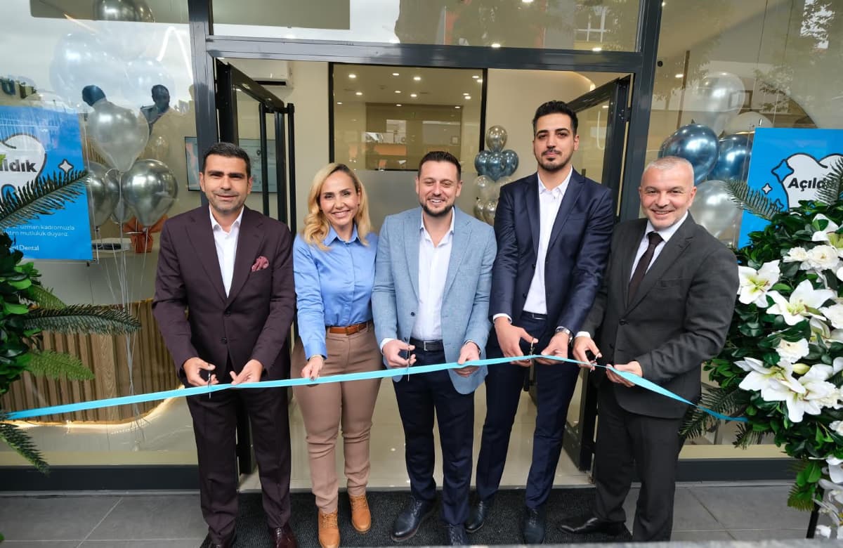 senCard Dental, İstanbul'da 8 Kliniğe Ulaştı