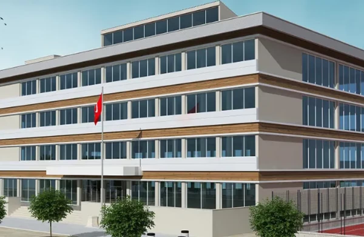 Quick Sigorta’nın yaptırdığı 32 derslikli modern ilkokul gelecek ay tamamlanıyor