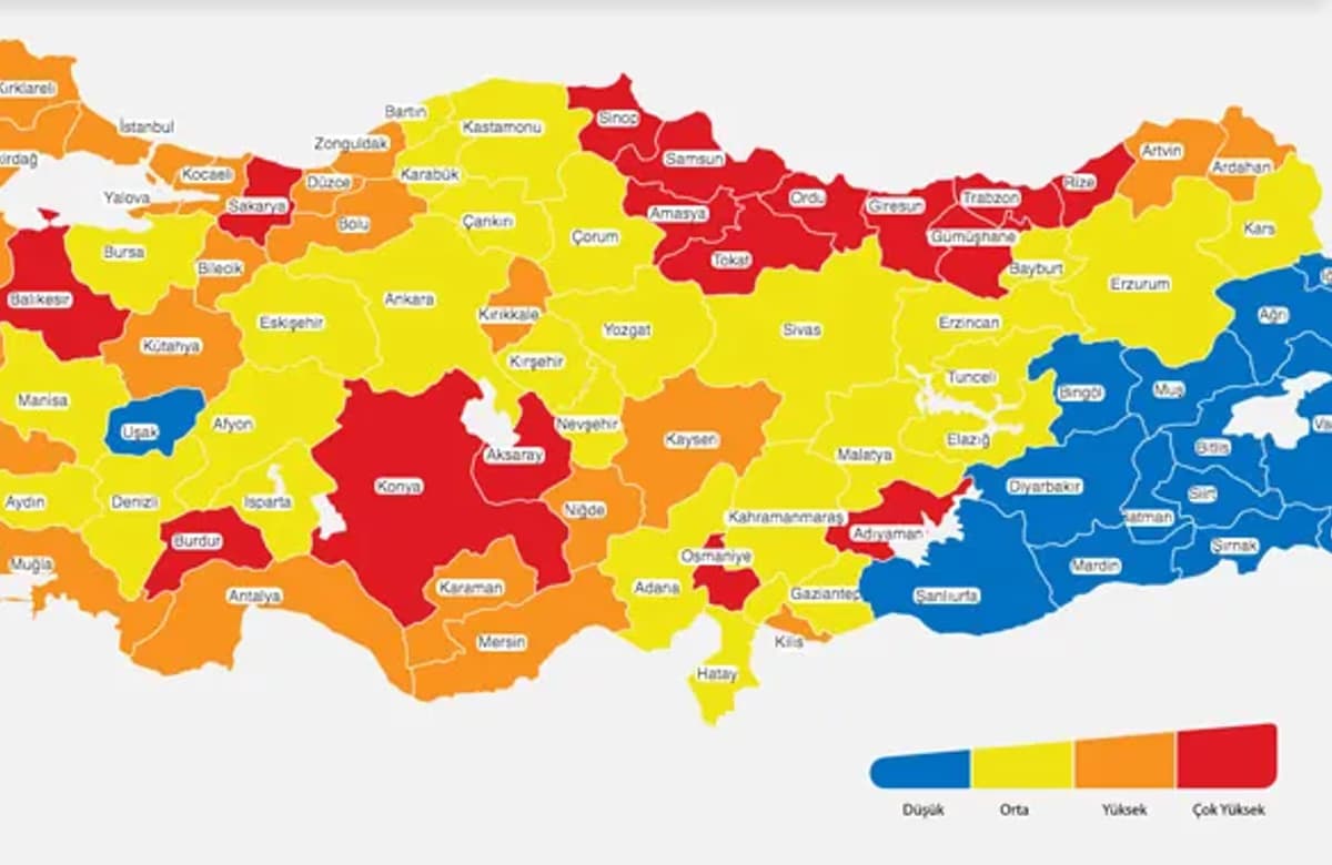 Sağlık Bakanlığı risk haritasını açıkladı, ülke genelinde normalleşme adımları başladı