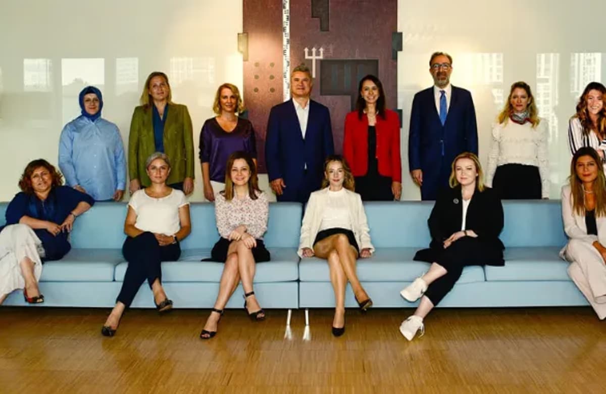 EY Türkiye Girişimci Kadın Liderler Programı’nın 2023 yılı dönemine katılmaya hak kazanan liderler belli oldu