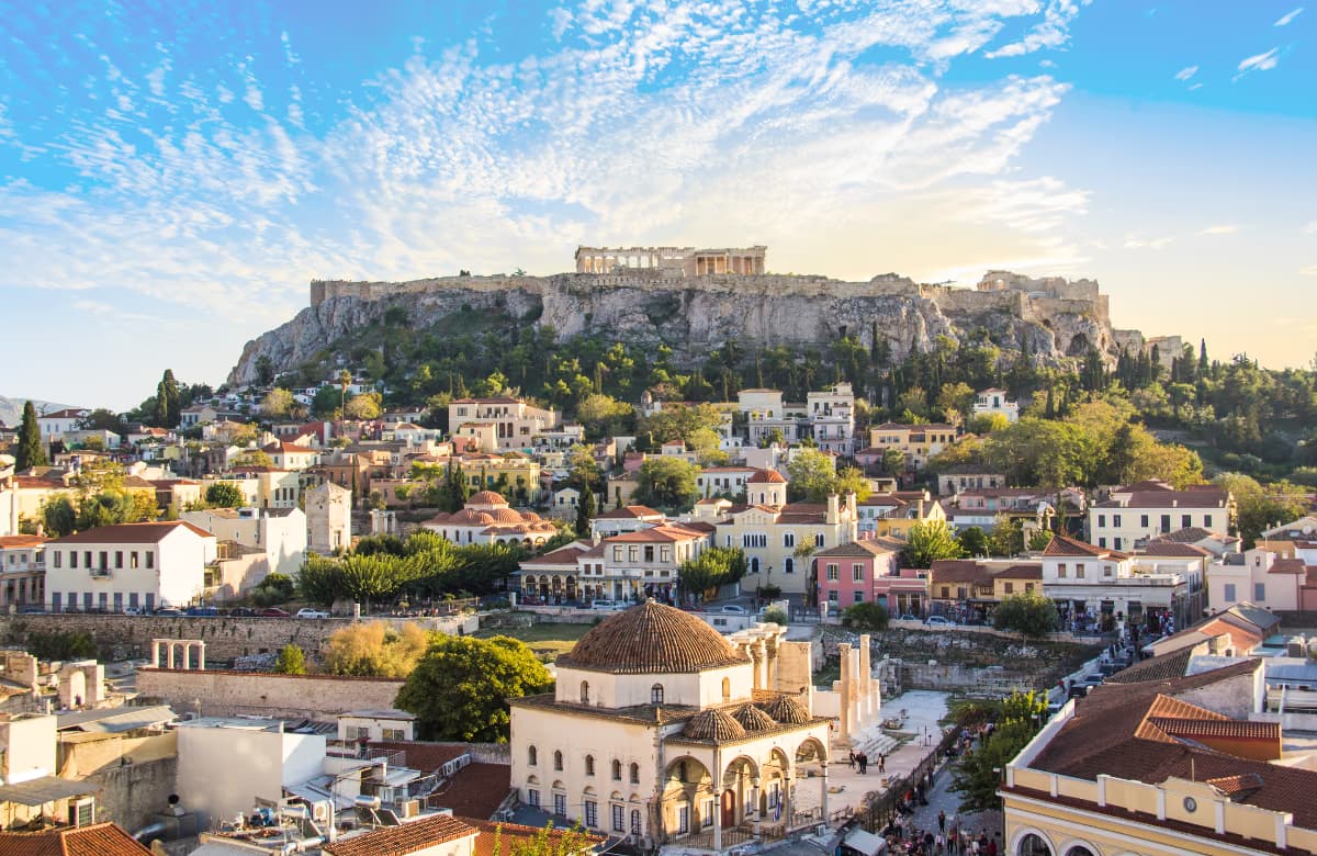 Yunan Adalarına Tatil, Yunanistan'a Yatırım