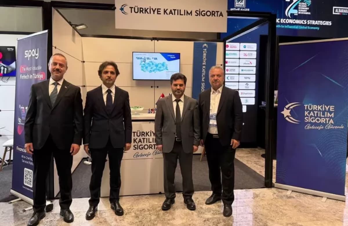 SEDDK heyeti Katılım Finans Zirvesi’ndeydi