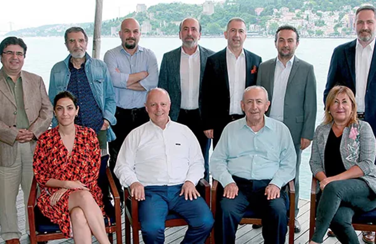 Lacivert’te Koru Sigorta ile Boğaz keyfi