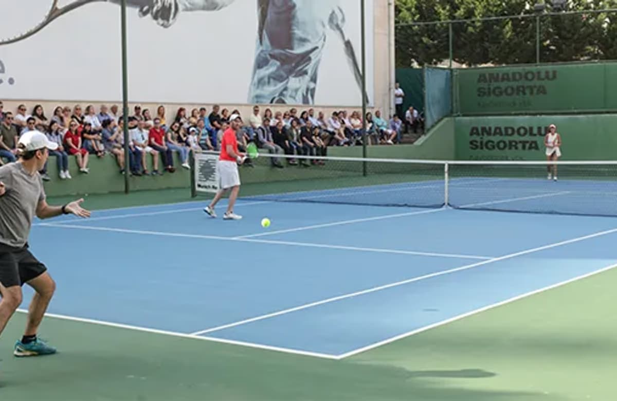 Sigortacılar, Uluslararası Tenis Turnuvası’nda buluştu