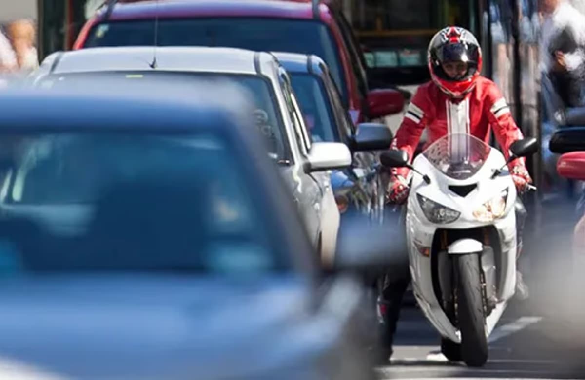 Kayıtlı 3 motosikletten sadece birinde trafik sigortası var