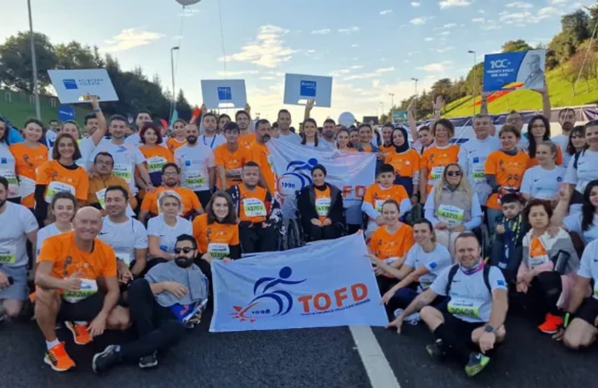 Bupa Acıbadem Sigorta İstanbul Maratonu’nda iyilik için koştu