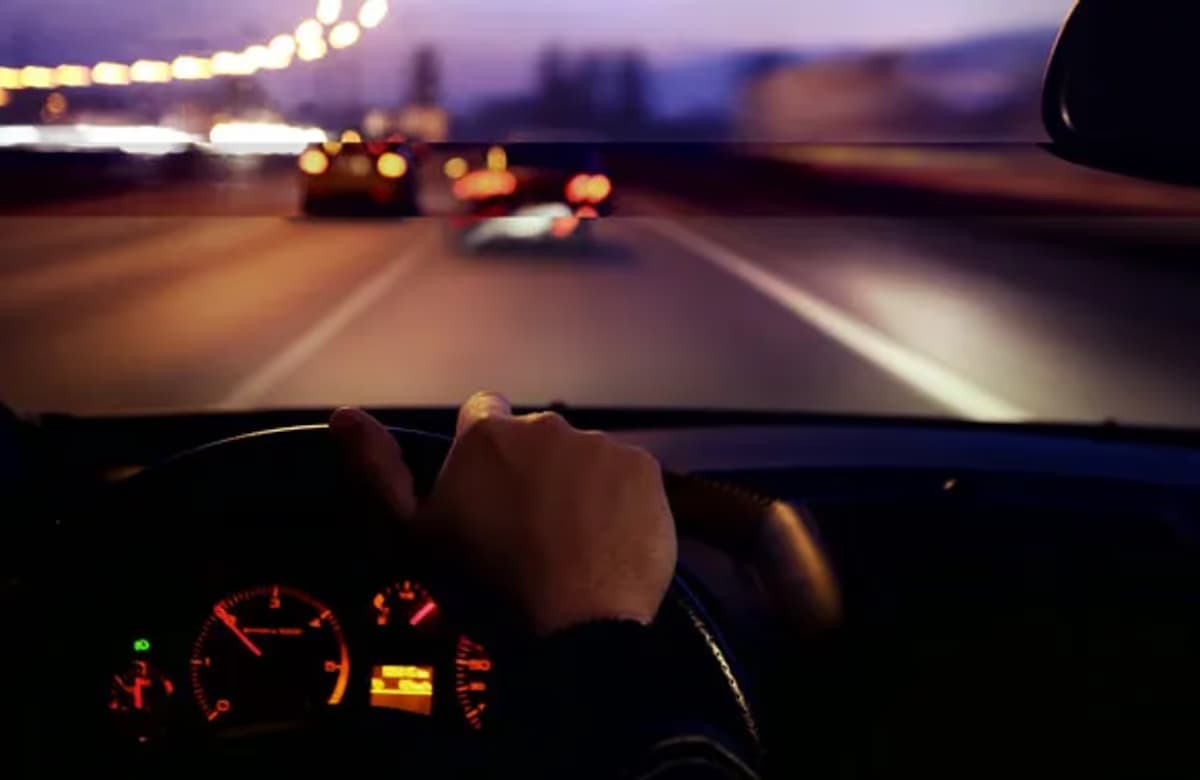 Gece araç kullanırken dikkat edilmesi gereken 5 detay