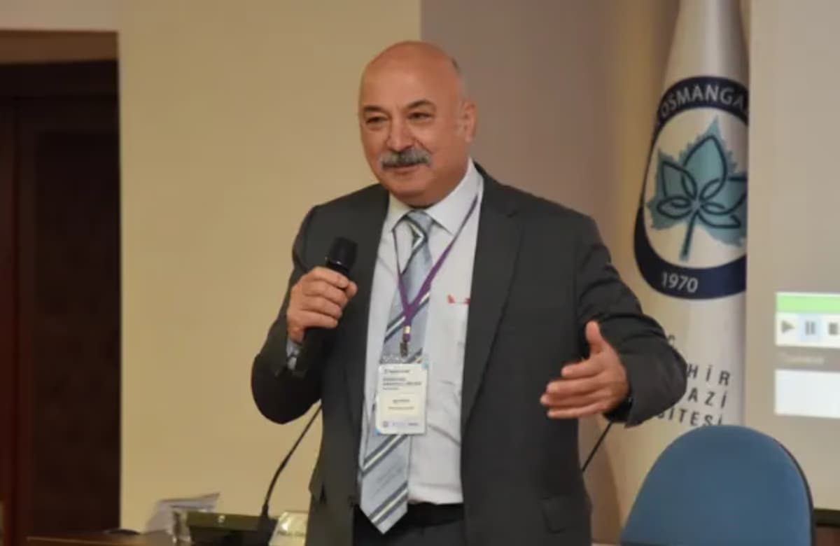 Sigortalı Anadolu Zirvesi’nin ilk durağı Eskişehir Osmangazi Üniversitesi