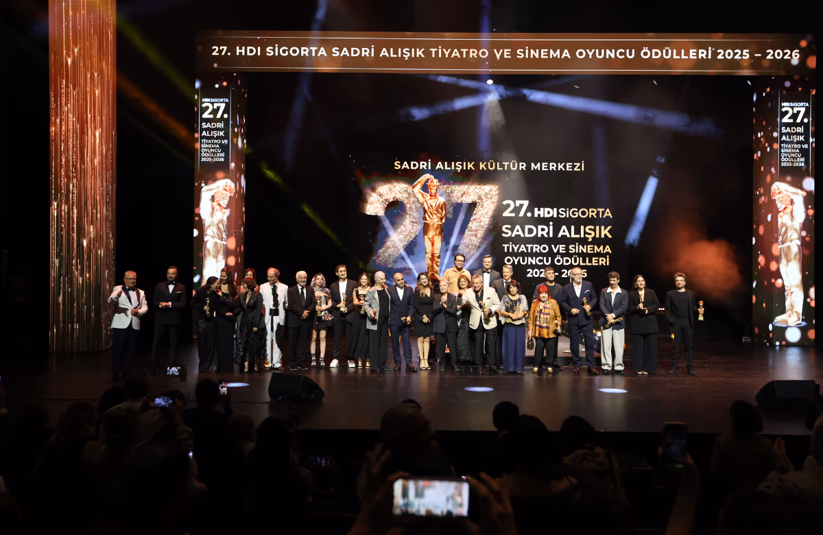 27. HDI SİGORTA SADRİ ALIŞIK TİYATRO & SİNEMA OYUNCU ÖDÜLLERİ SAHİPLERİNİ BULDU