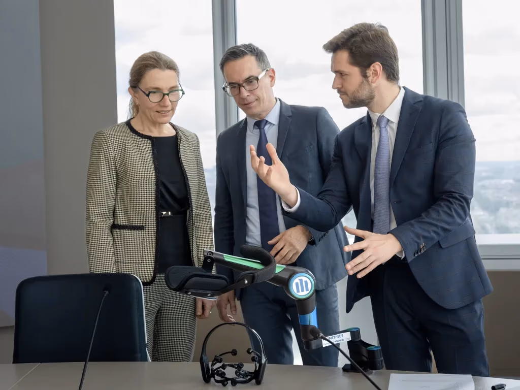 Allianz Trade yapay zekâ ve nöroteknoloji ile engelleri aşıyor