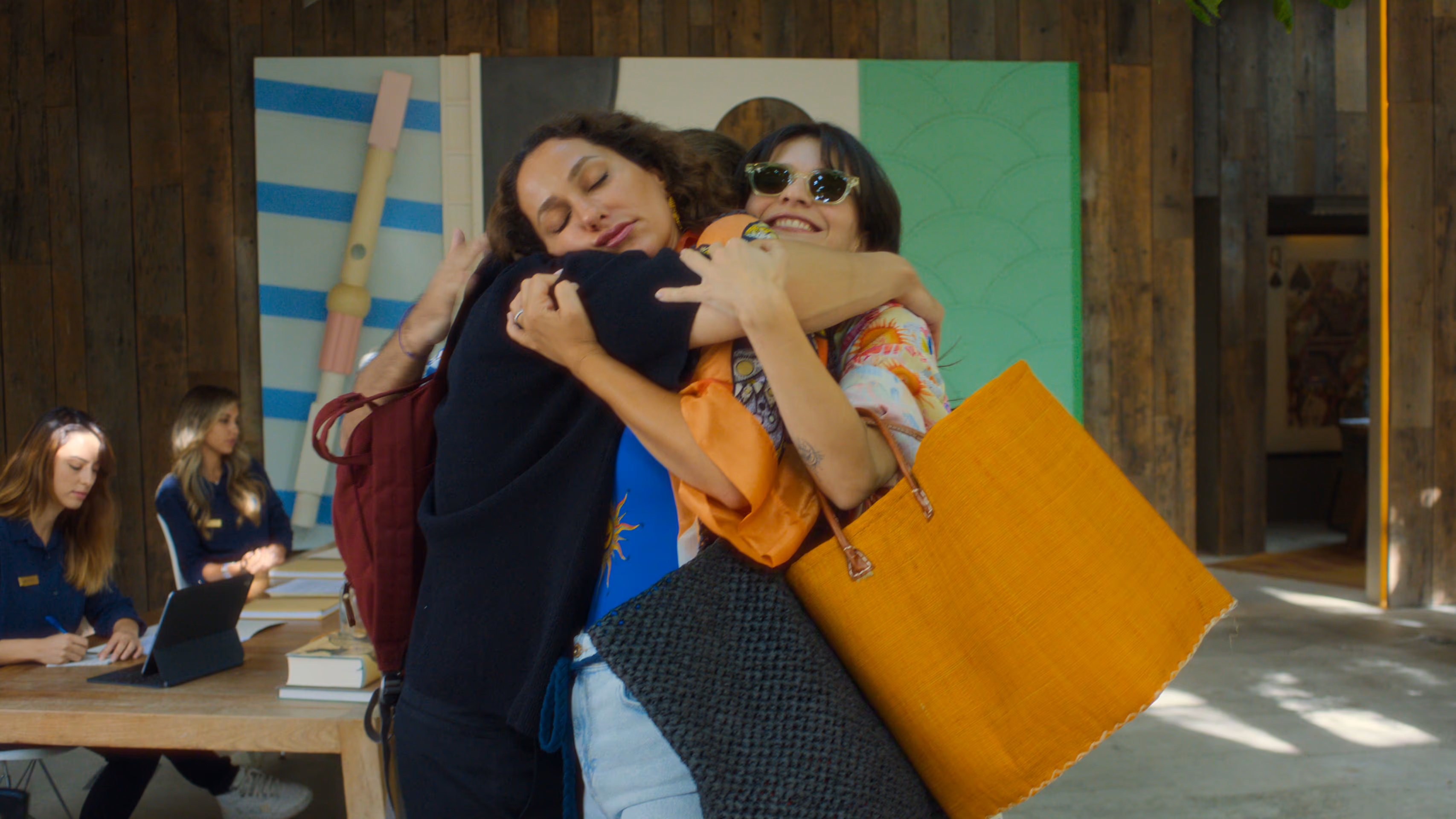 NETFLIX, 3. SEZONUYLA GERİ DÖNEN KİMLER GELDİ KİMLER GEÇTİ’NİN RESMİ TANITIM FRAGMANINI PAYLAŞTI - 6