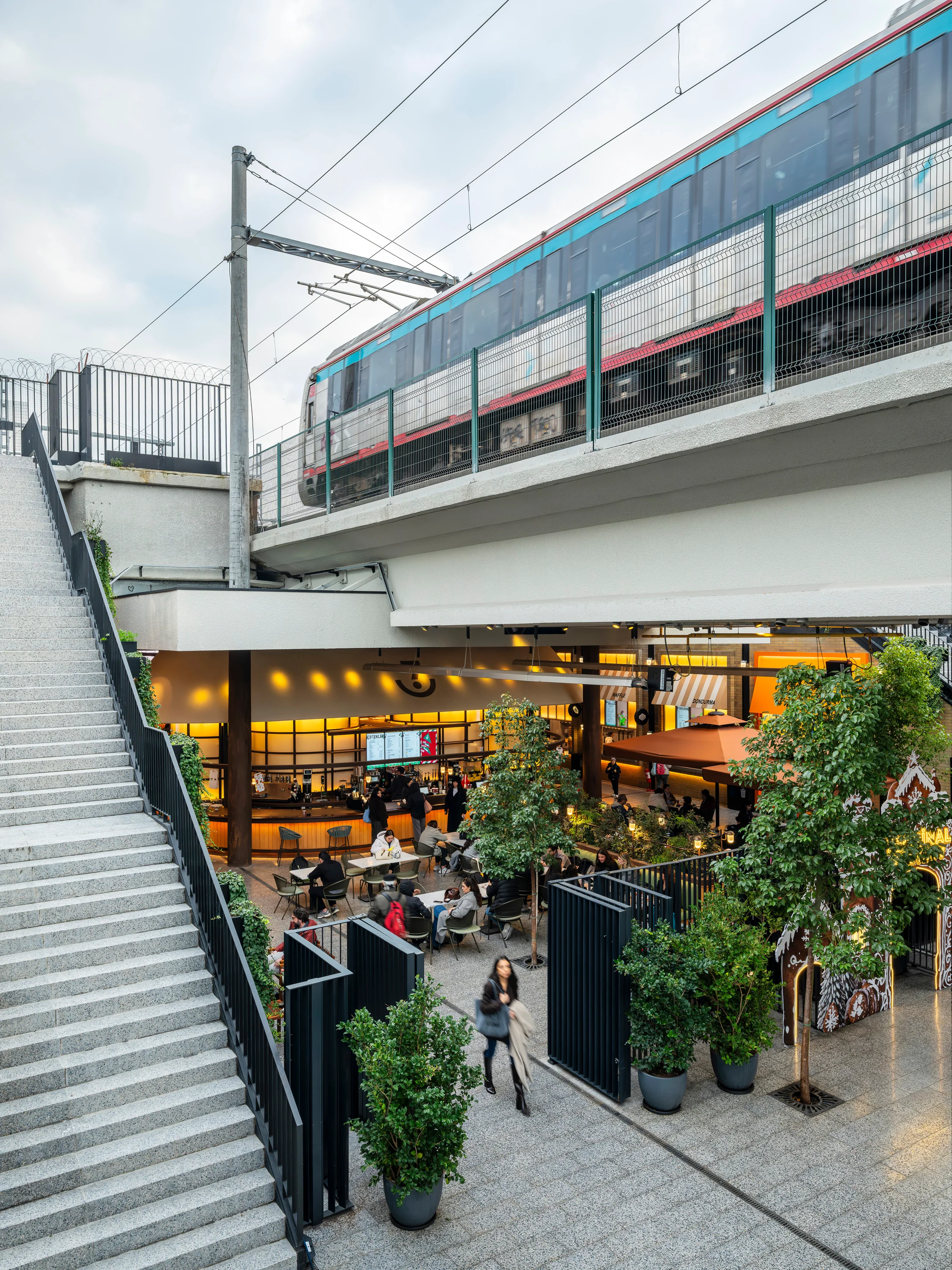 Şehrin Ritmi Nisan’da Terminal Kadıköy’de Atıyor: Terminal Kadıköy Müzik, Lezzet ve Deneyimle Dolu Bir Takvim Sunuyor - 2