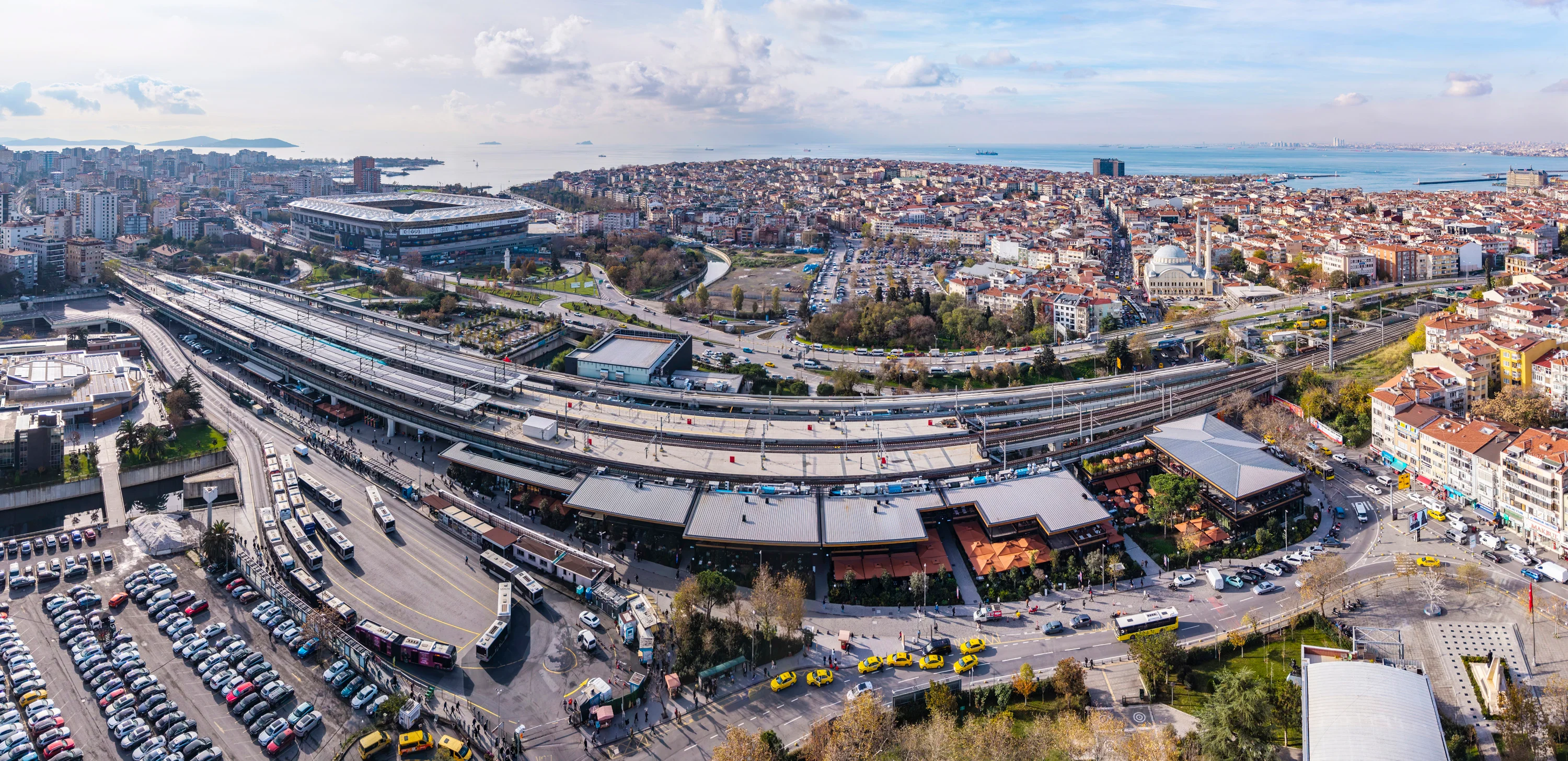 Şehrin Ritmi Nisan’da Terminal Kadıköy’de Atıyor: Terminal Kadıköy Müzik, Lezzet ve Deneyimle Dolu Bir Takvim Sunuyor - 6
