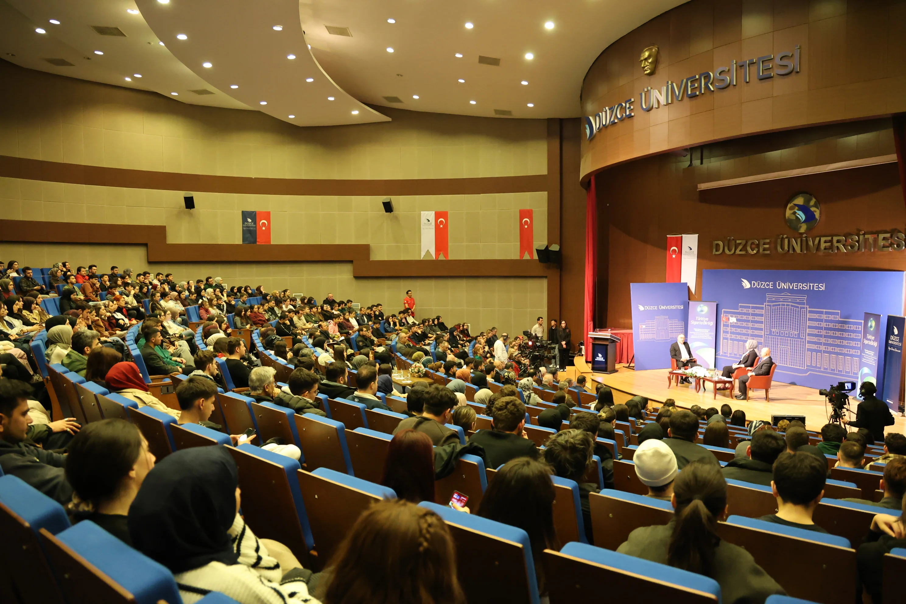 TSB, Geleceğin Sigortacılarını Düzce Üniversitesi’nde Buluşturdu - 1