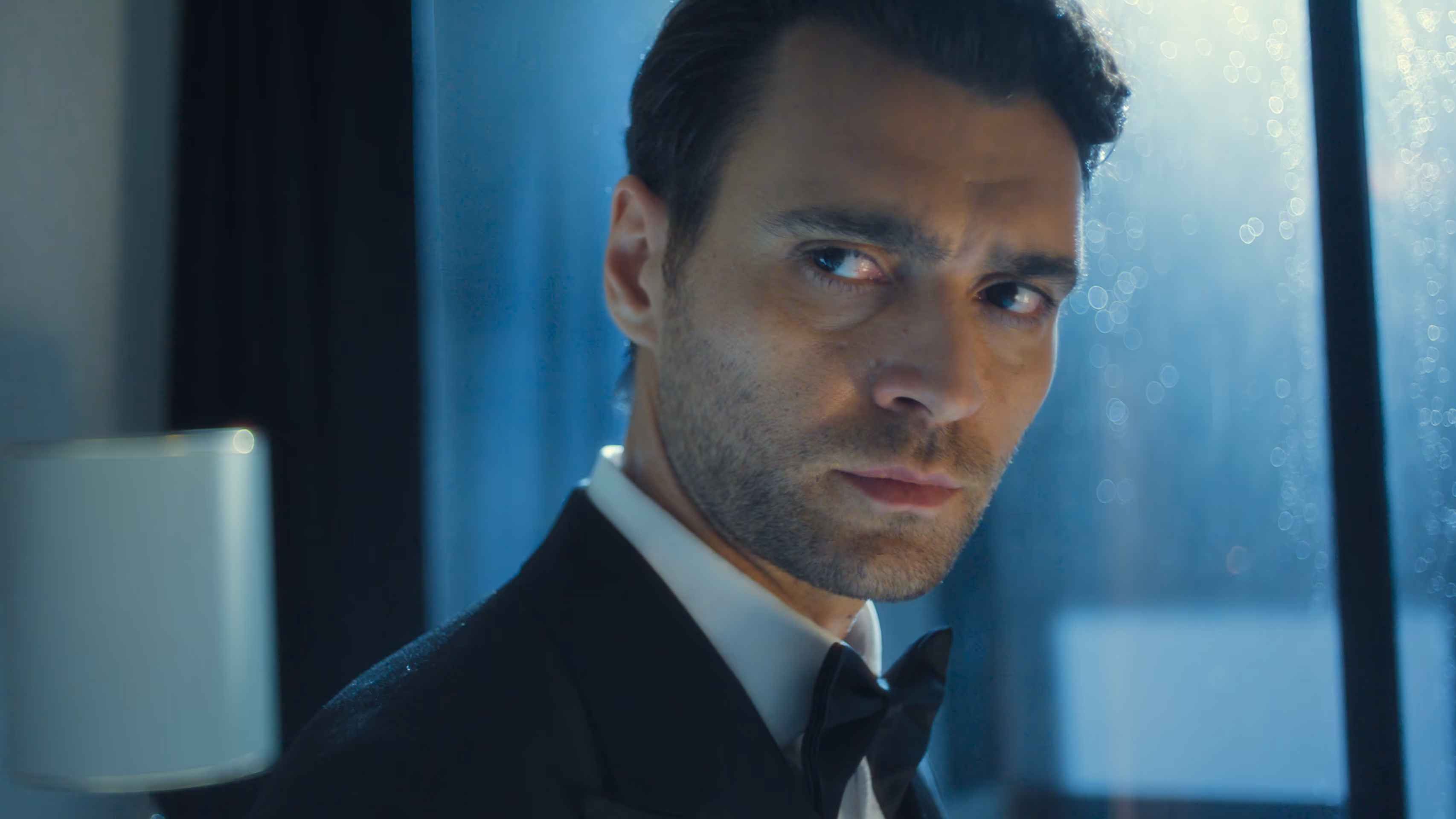 NETFLIX, 3. SEZONUYLA GERİ DÖNEN KİMLER GELDİ KİMLER GEÇTİ’NİN RESMİ TANITIM FRAGMANINI PAYLAŞTI - 7