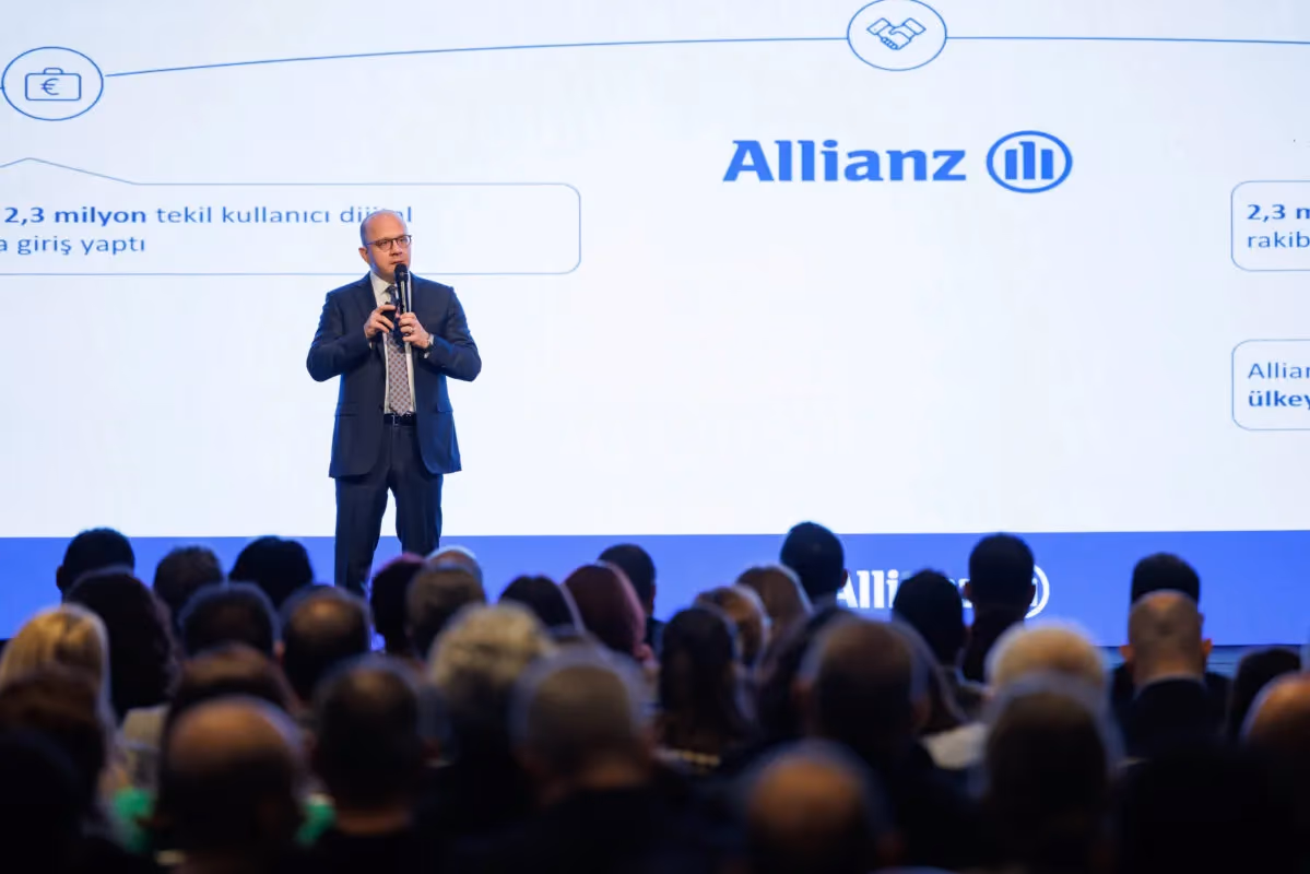 Allianz Türkiye acenteleriyle bölge buluşmalarında bir araya geldi